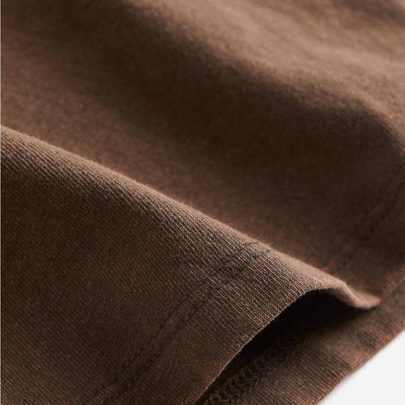 H&M Oversized T-Shirt - Picture 2 of 5